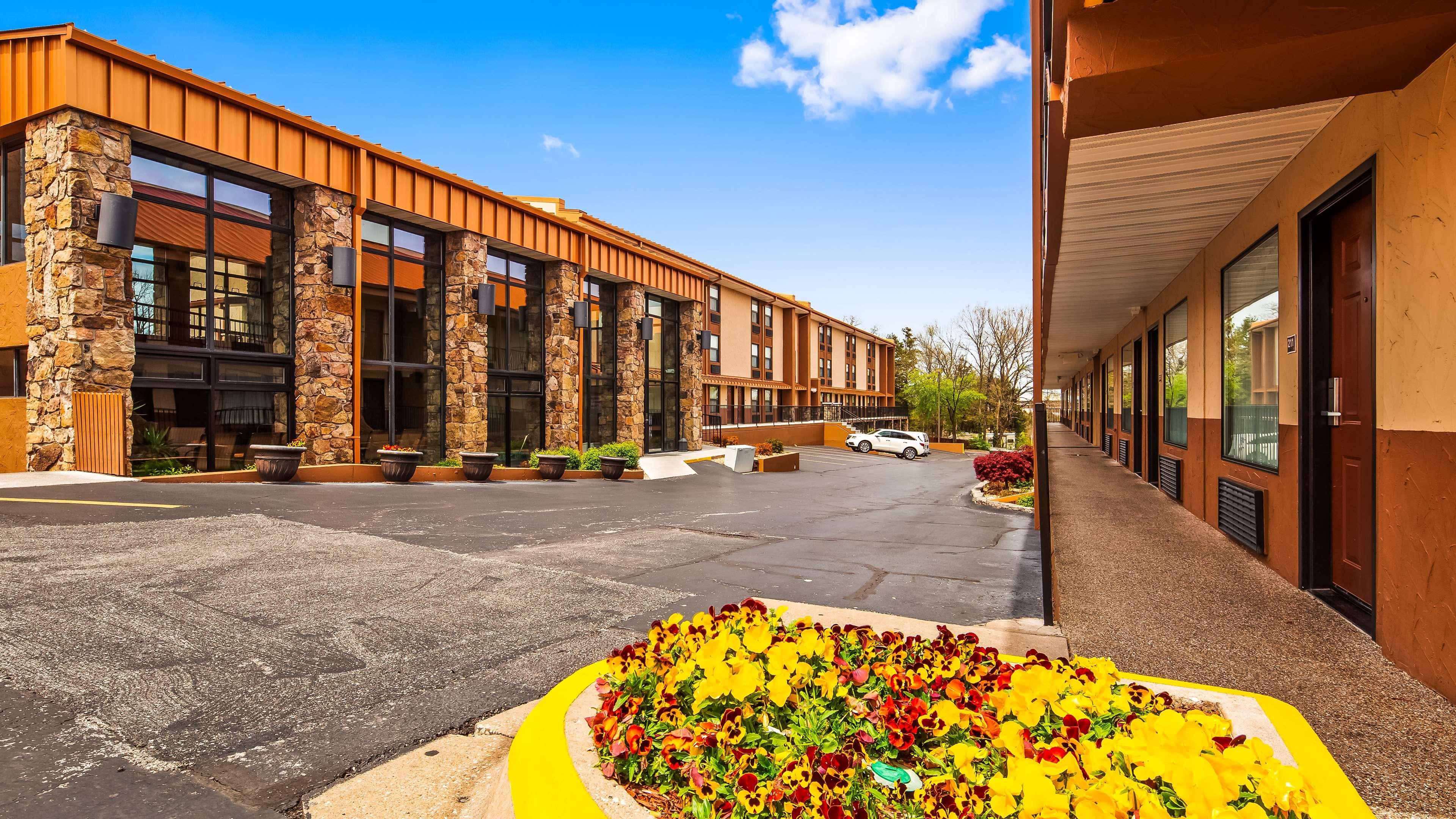Best Western Center Pointe Inn Бренсон Екстер'єр фото